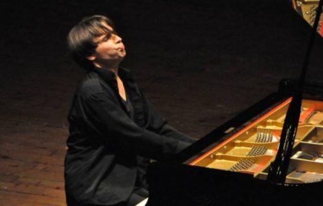 Sasha Grynyuk